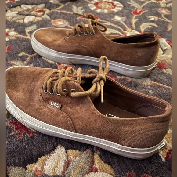 Like new brown suede Vans - Picture 3 of 4